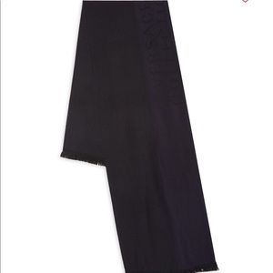 Men or women’s Versace Collection scarf